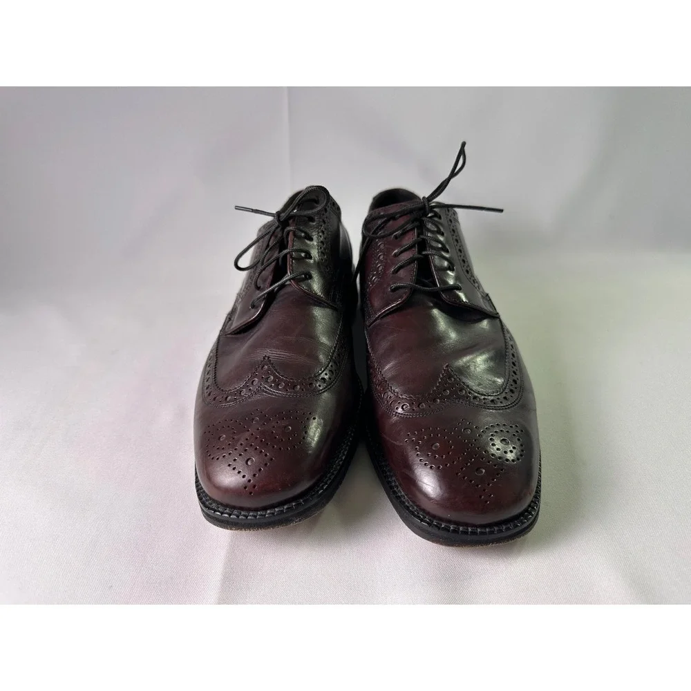 VINTAGE Cole Haan Men's 9 M Wingtip Oxford Shoes Dark Brown Leather Brogue Dress